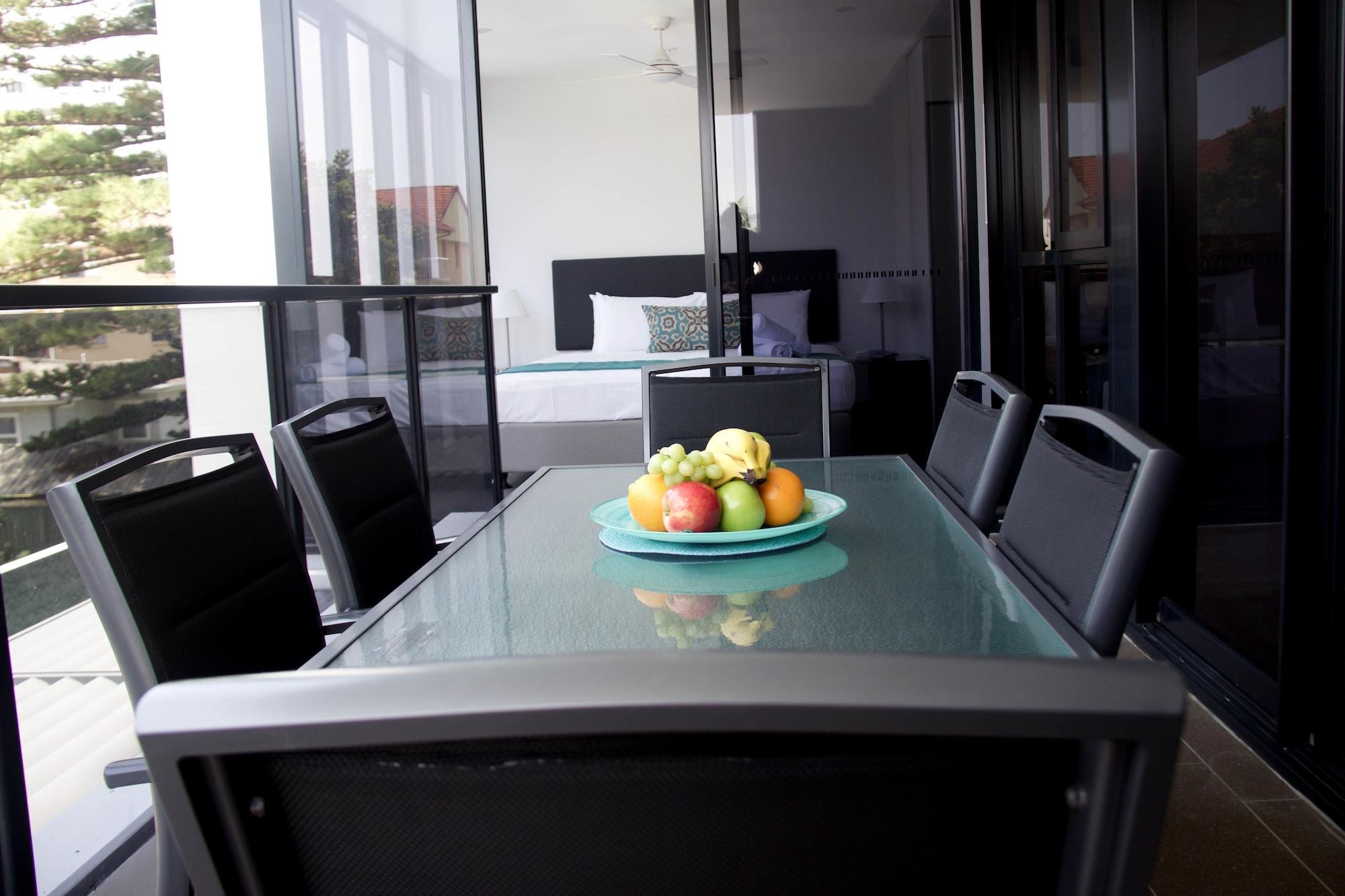 Synergy Broadbeach - Official Gold Coast Exterior photo