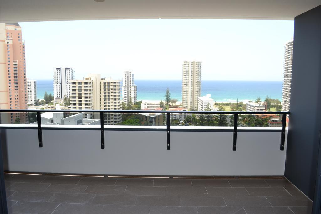 Synergy Broadbeach - Official Gold Coast Room photo