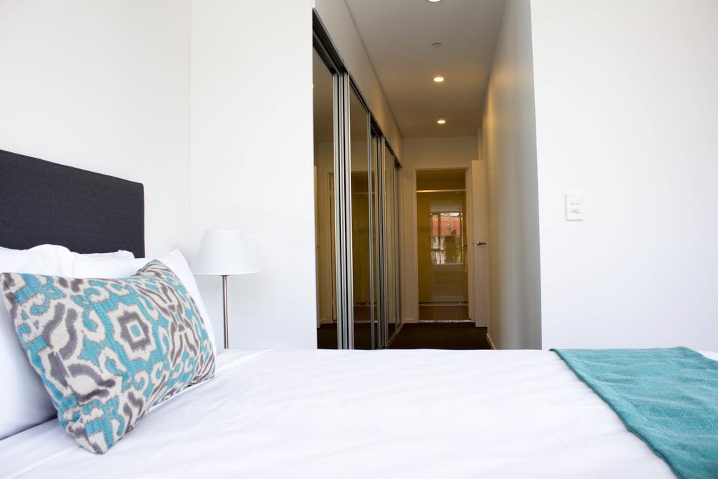 Synergy Broadbeach - Official Gold Coast Exterior photo