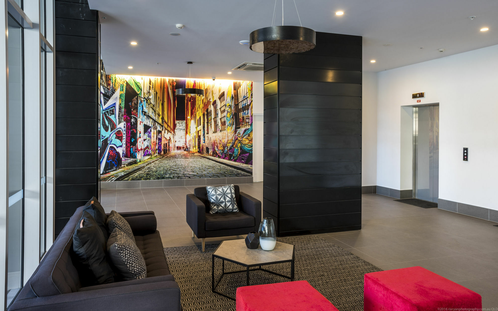 Synergy Broadbeach - Official Gold Coast Exterior photo