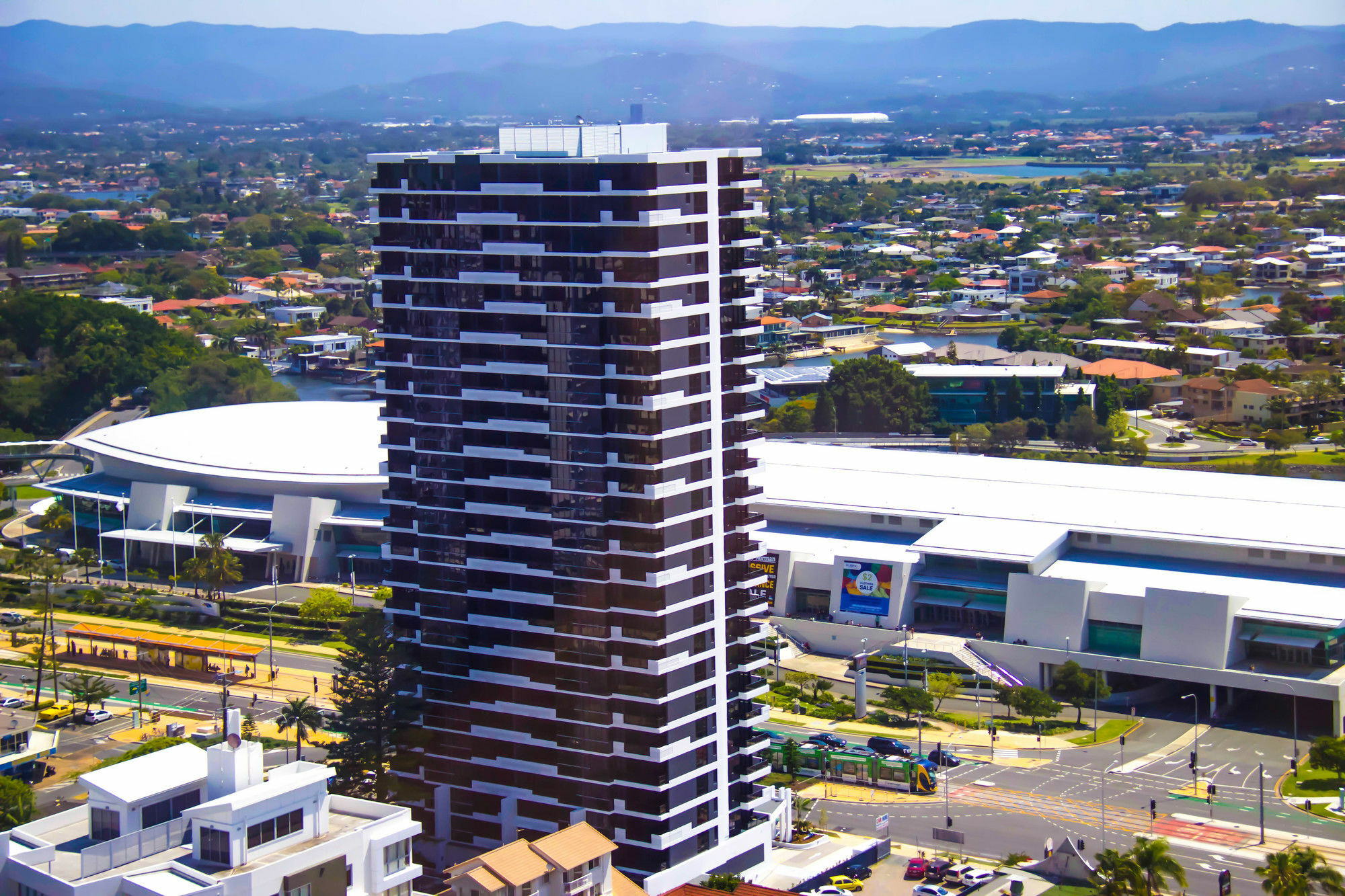 Synergy Broadbeach - Official Gold Coast Exterior photo