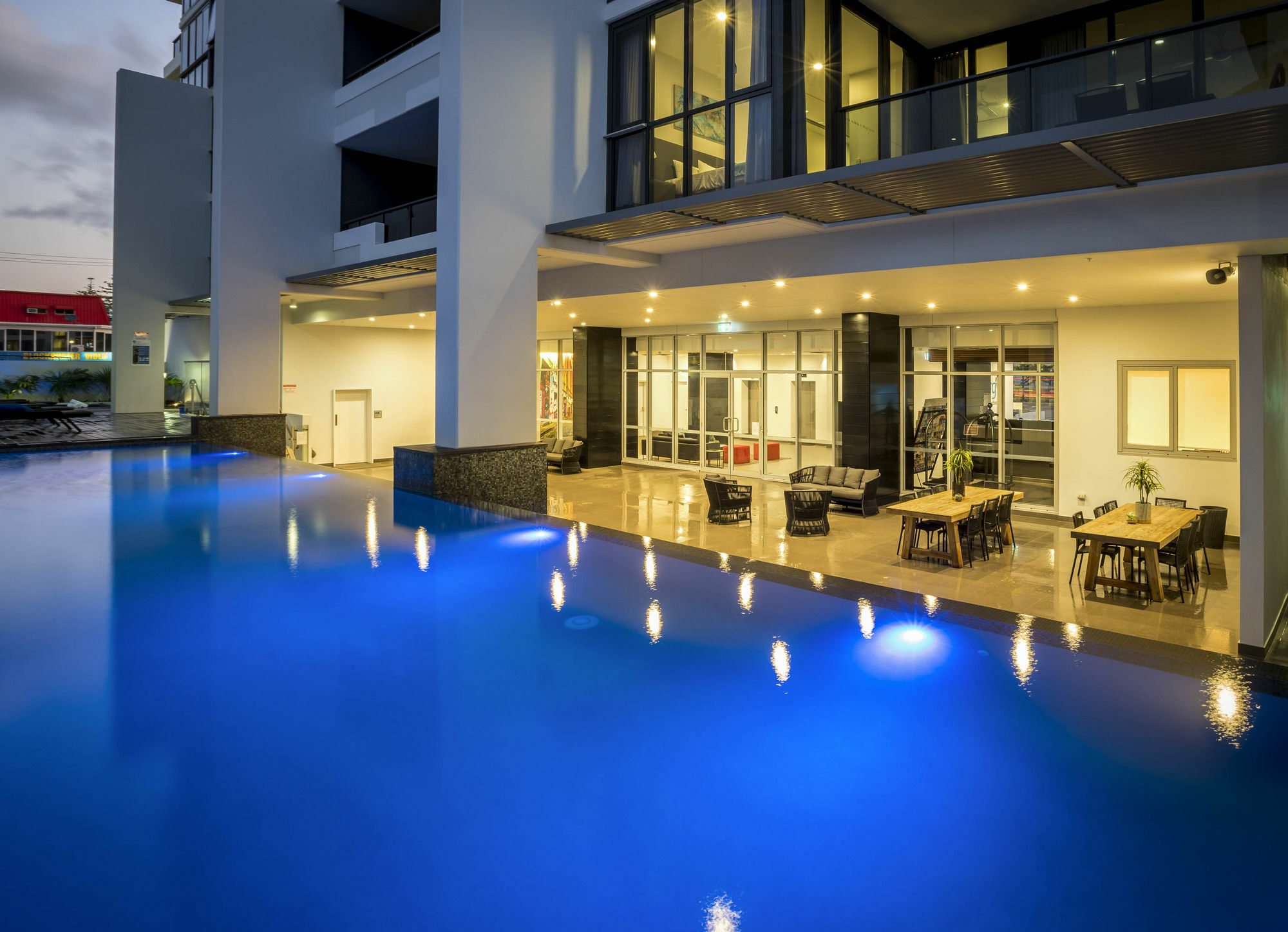 Synergy Broadbeach - Official Gold Coast Exterior photo